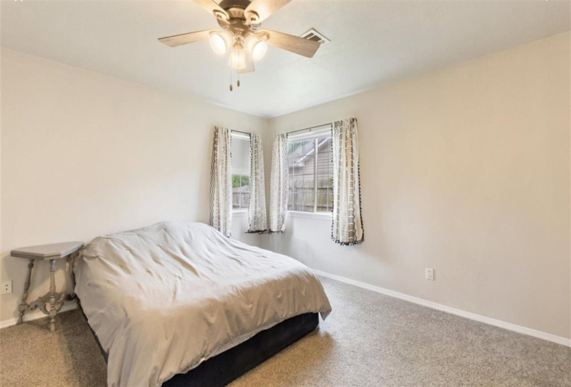 3 Bedrooms Bedrooms, 0 ,2 BathroomsBathrooms,Residential,Single Family,Post Oak,1.5,133185