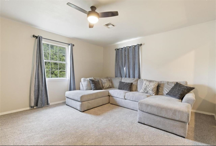 3 Bedrooms Bedrooms, 0 ,2 BathroomsBathrooms,Residential,Single Family,Post Oak,1.5,133185