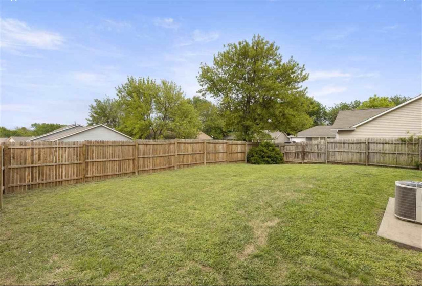 3 Bedrooms Bedrooms, 0 ,2 BathroomsBathrooms,Residential,Single Family,Post Oak,1.5,133185