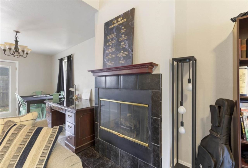 3 Bedrooms Bedrooms, 0 ,2 BathroomsBathrooms,Residential,Single Family,Post Oak,1.5,133185