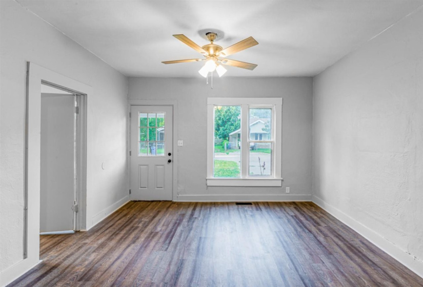 3 Bedrooms Bedrooms, 0 ,1 BathroomBathrooms,Residential,Single Family,17th,1,133191