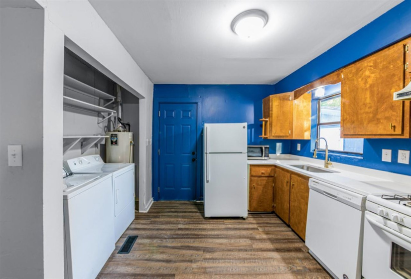 3 Bedrooms Bedrooms, 0 ,1 BathroomBathrooms,Residential,Single Family,17th,1,133191