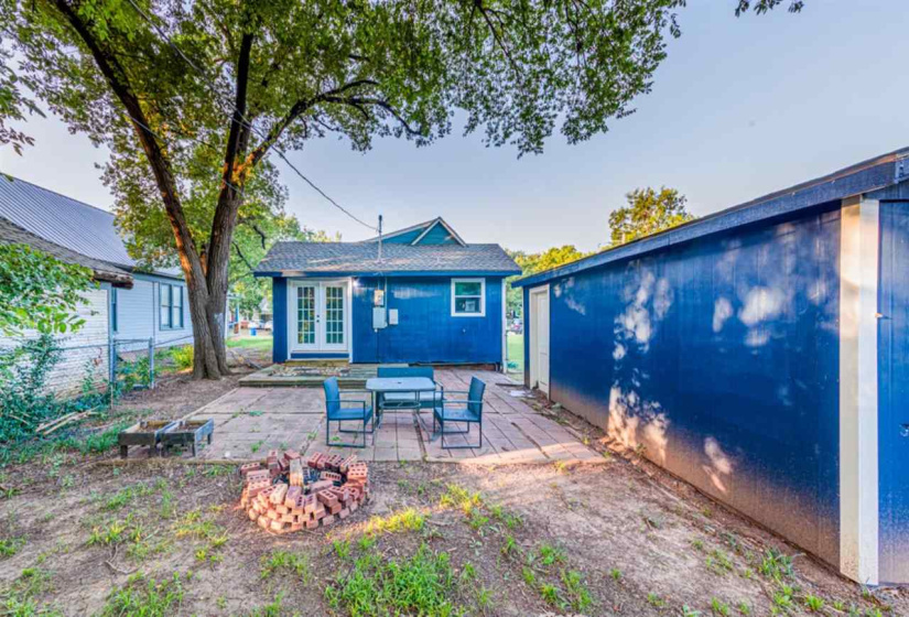 3 Bedrooms Bedrooms, 0 ,1 BathroomBathrooms,Residential,Single Family,17th,1,133191