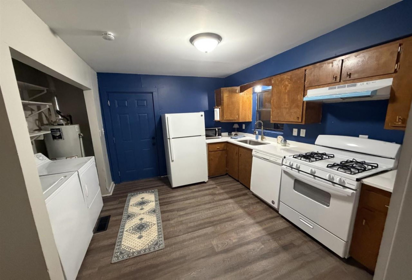 3 Bedrooms Bedrooms, 0 ,1 BathroomBathrooms,Residential,Single Family,17th,1,133191