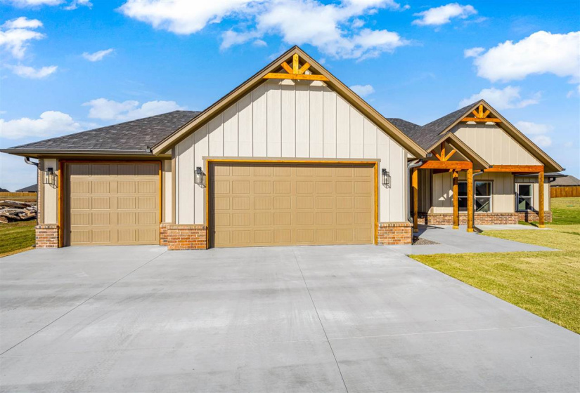 4 Bedrooms Bedrooms, 0 ,3 BathroomsBathrooms,Residential,Single Family,Blanco Bend,1,133196