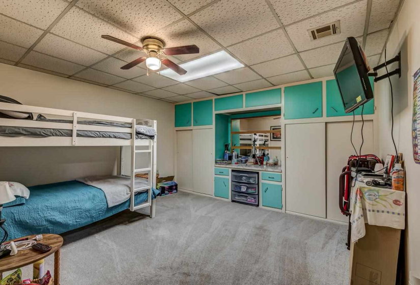 3 Bedrooms Bedrooms, 0 ,2 BathroomsBathrooms,Residential,Single Family,116th,1,131022