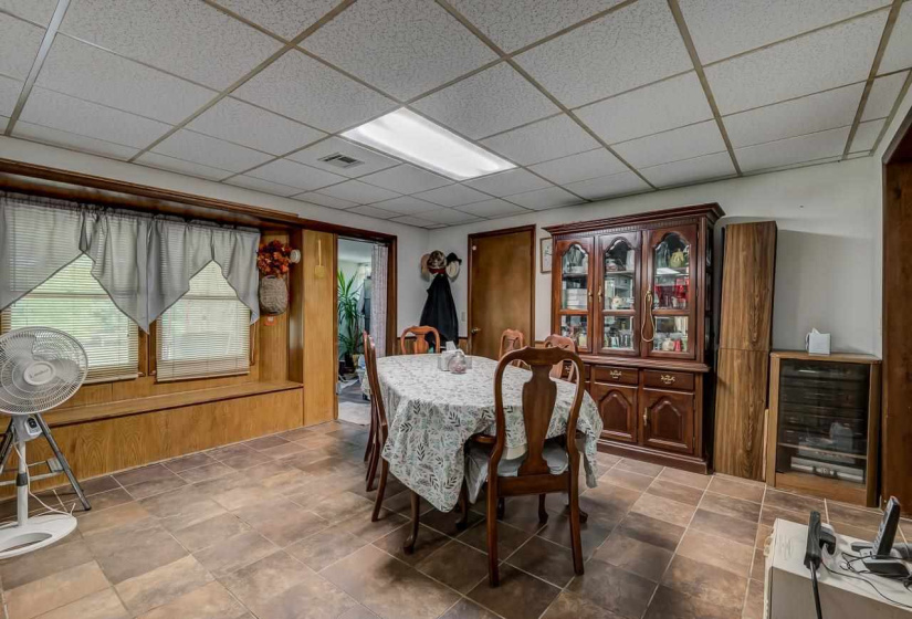 3 Bedrooms Bedrooms, 0 ,2 BathroomsBathrooms,Residential,Single Family,116th,1,131022