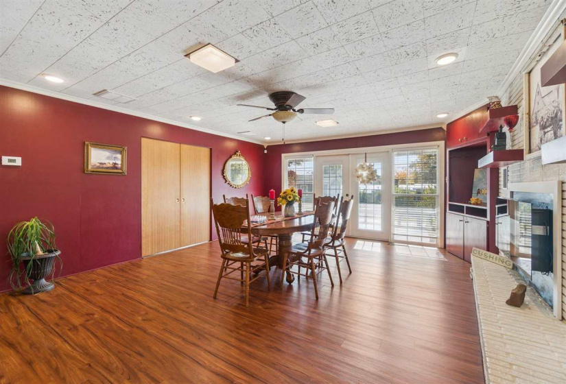 3 Bedrooms Bedrooms, 0 ,2 BathroomsBathrooms,Residential,Single Family,8th,1,133201