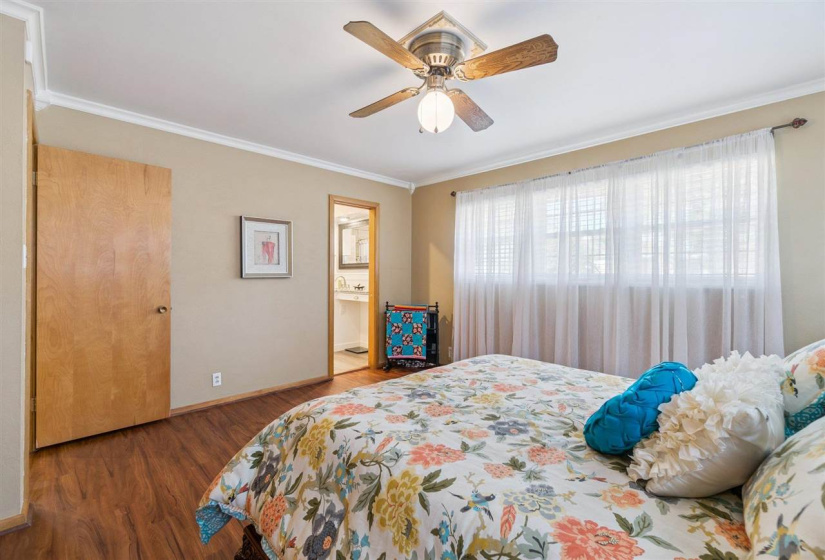 3 Bedrooms Bedrooms, 0 ,2 BathroomsBathrooms,Residential,Single Family,8th,1,133201