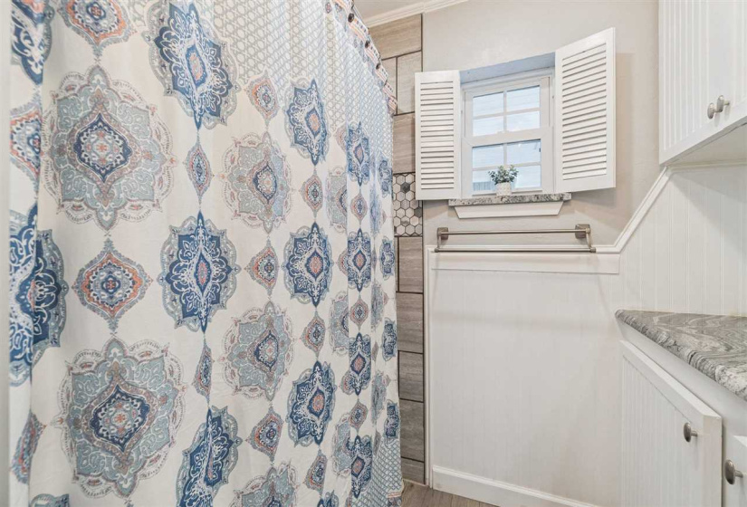 3 Bedrooms Bedrooms, 0 ,2 BathroomsBathrooms,Residential,Single Family,8th,1,133201