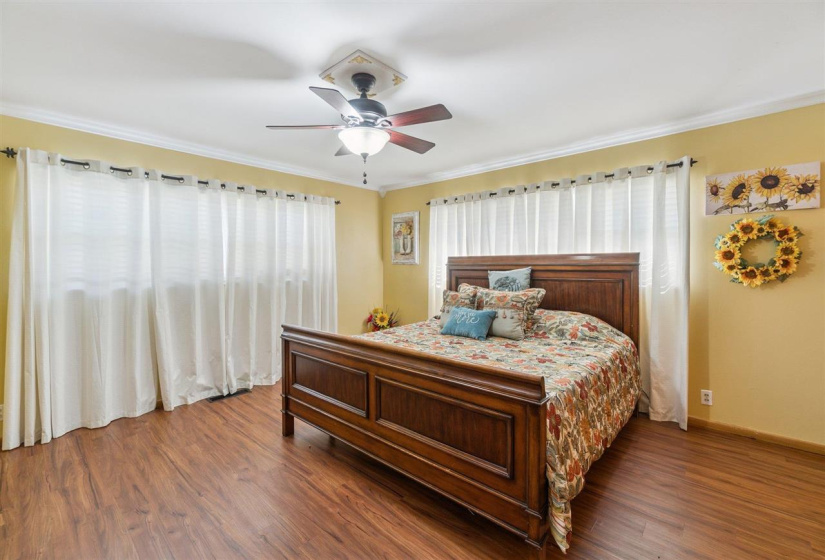 3 Bedrooms Bedrooms, 0 ,2 BathroomsBathrooms,Residential,Single Family,8th,1,133201