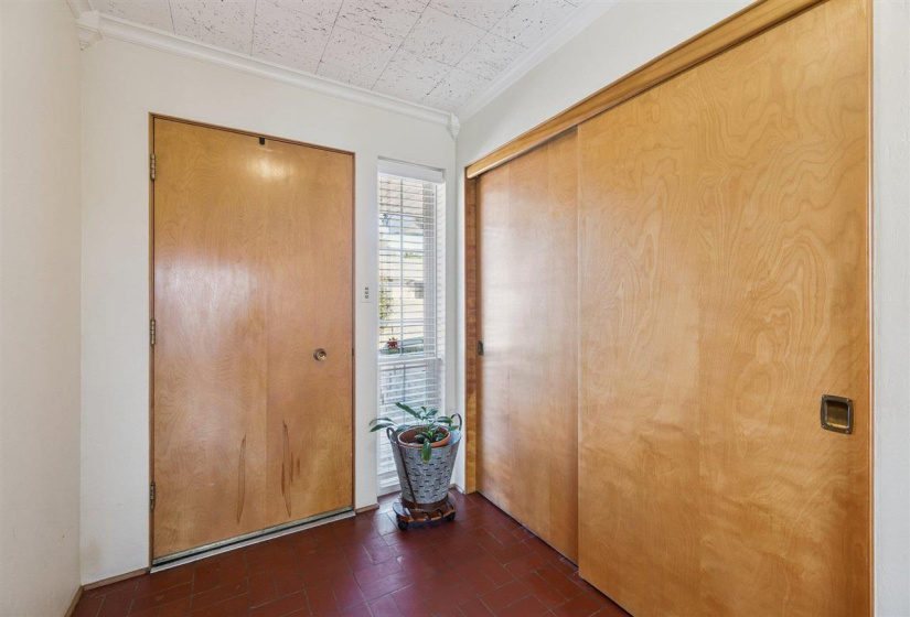 3 Bedrooms Bedrooms, 0 ,2 BathroomsBathrooms,Residential,Single Family,8th,1,133201