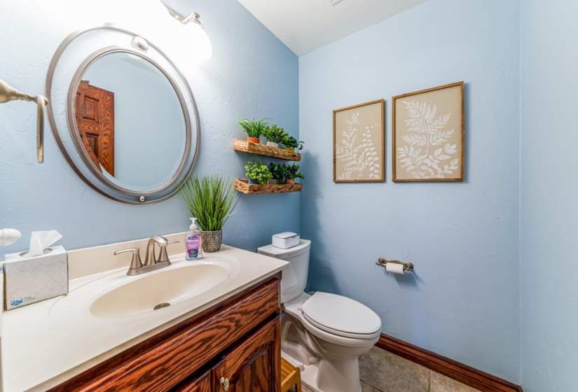 4 Bedrooms Bedrooms, 0 ,3 BathroomsBathrooms,Residential,Single Family,Pecan Lake,1.5,133204