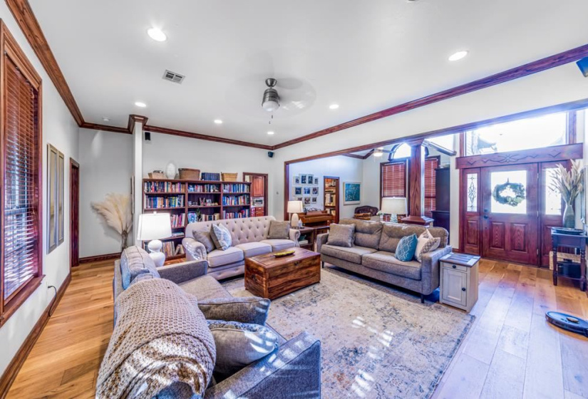 4 Bedrooms Bedrooms, 0 ,3 BathroomsBathrooms,Residential,Single Family,Pecan Lake,1.5,133204