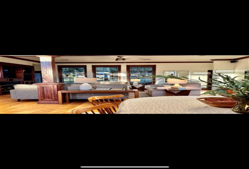 4 Bedrooms Bedrooms, 0 ,3 BathroomsBathrooms,Residential,Single Family,Pecan Lake,1.5,133204