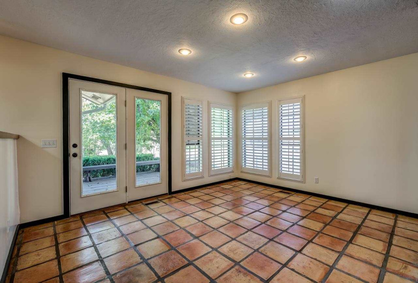 3 Bedrooms Bedrooms, 0 ,2 BathroomsBathrooms,Residential,Single Family,Sunrise,1,133207