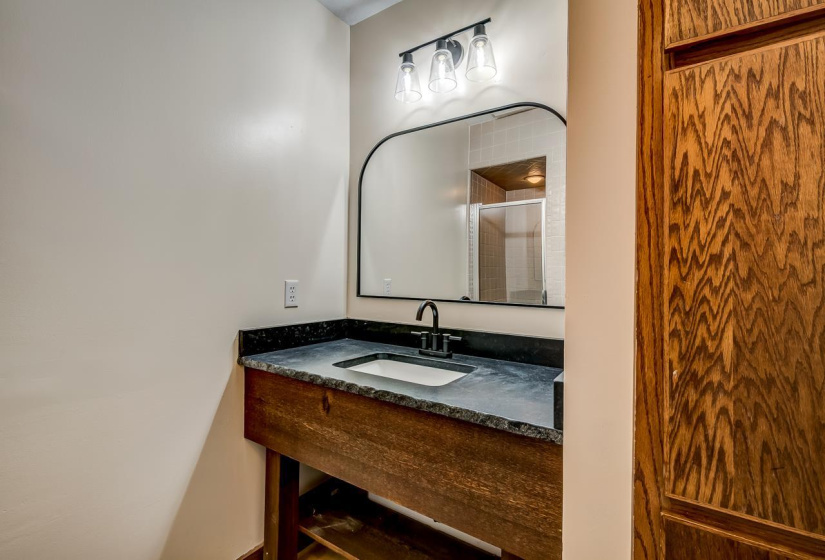 3 Bedrooms Bedrooms, 0 ,2 BathroomsBathrooms,Residential,Single Family,Sunrise,1,133207