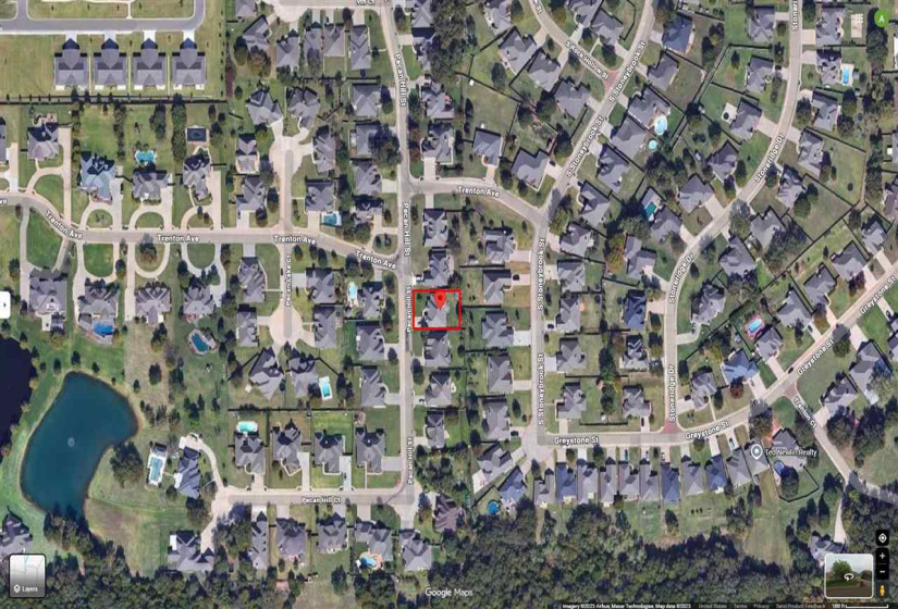 0 , 0 ,0,Lots/land,Platted,Pecan Hill,0,133211