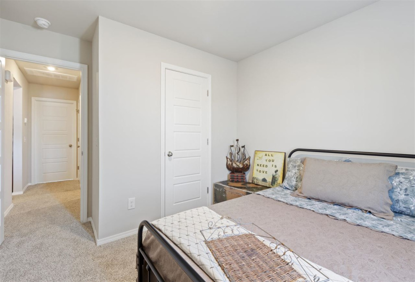 3 Bedrooms Bedrooms, 0 ,2 BathroomsBathrooms,Residential,Single Family,Elm Ridge,1,133208