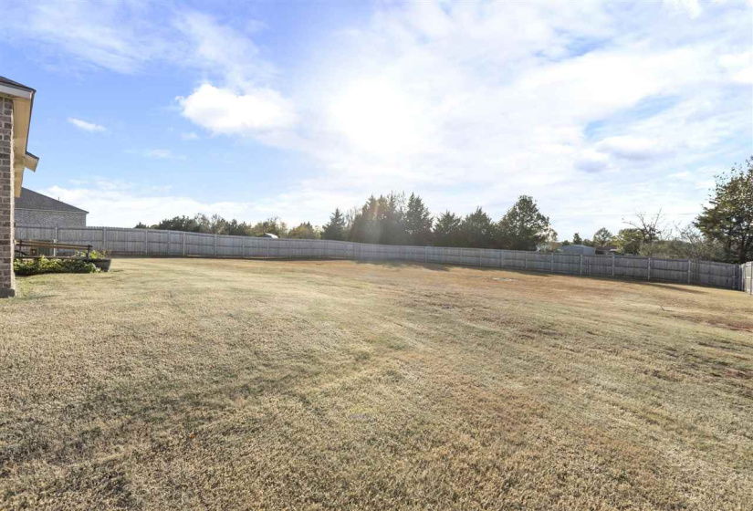 3 Bedrooms Bedrooms, 0 ,2 BathroomsBathrooms,Residential,Single Family,Elm Ridge,1,133208