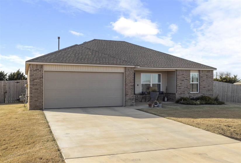 3 Bedrooms Bedrooms, 0 ,2 BathroomsBathrooms,Residential,Single Family,Elm Ridge,1,133208