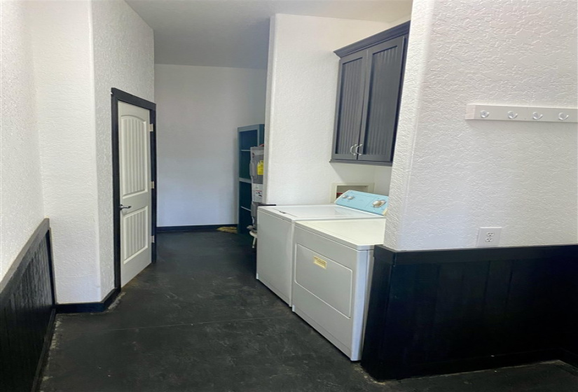 1 Bedroom Bedrooms, 0 ,1 BathroomBathrooms,Residential,Single Family,Maple,1,133210