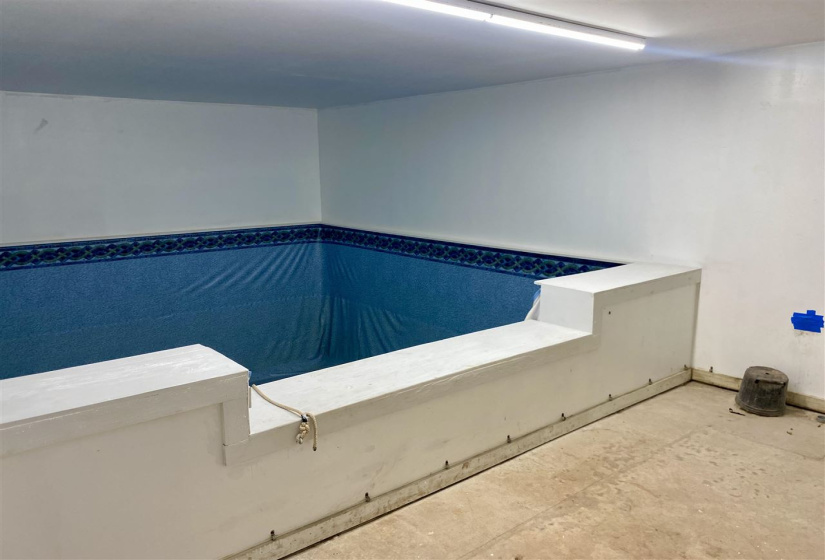 1 Bedroom Bedrooms, 0 ,1 BathroomBathrooms,Residential,Single Family,Maple,1,133210