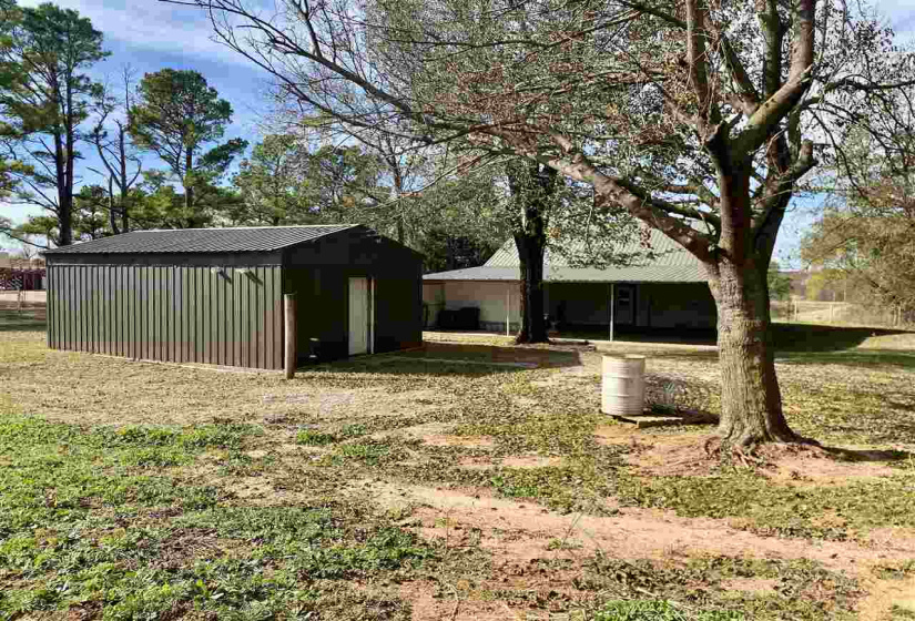 1 Bedroom Bedrooms, 0 ,1 BathroomBathrooms,Residential,Single Family,Maple,1,133210