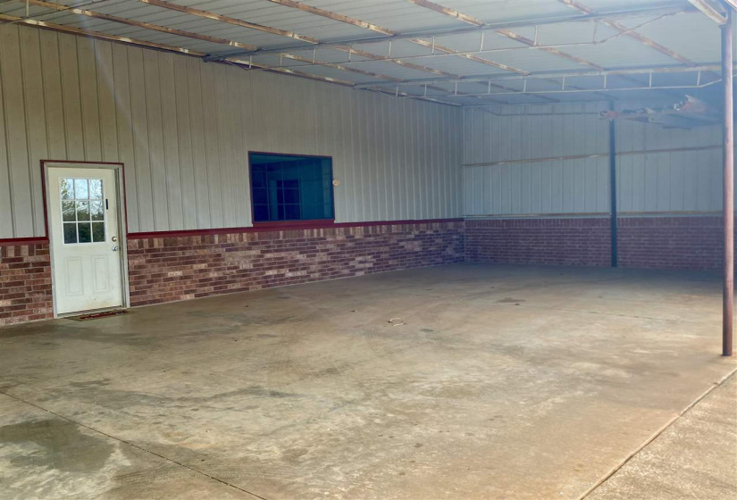 1 Bedroom Bedrooms, 0 ,1 BathroomBathrooms,Residential,Single Family,Maple,1,133210