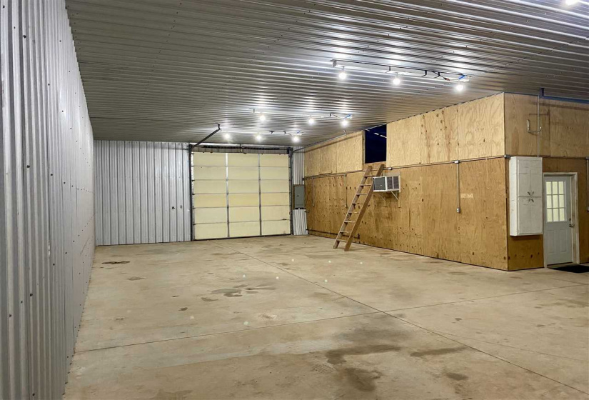 1 Bedroom Bedrooms, 0 ,1 BathroomBathrooms,Residential,Single Family,Maple,1,133210