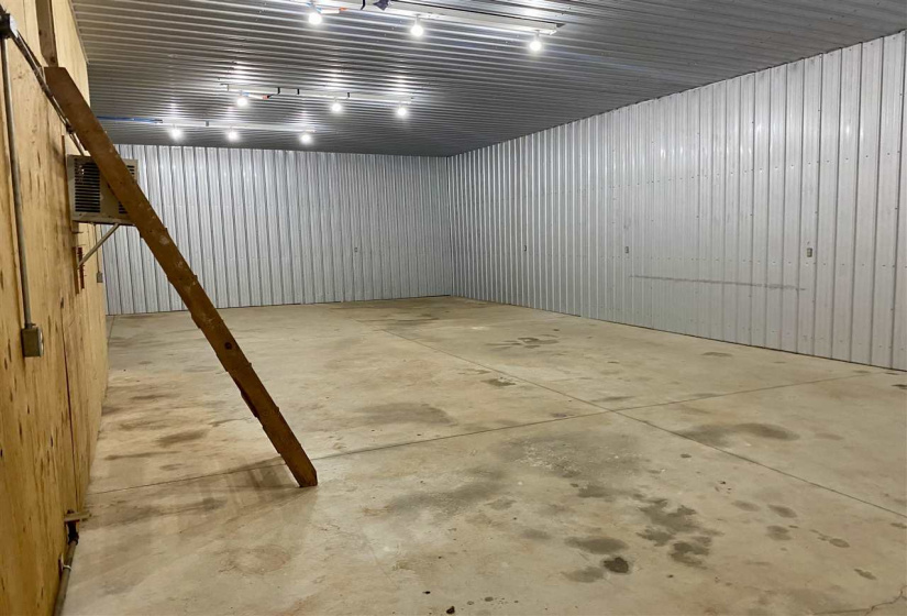 1 Bedroom Bedrooms, 0 ,1 BathroomBathrooms,Residential,Single Family,Maple,1,133210