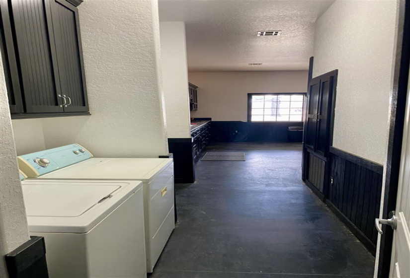 1 Bedroom Bedrooms, 0 ,1 BathroomBathrooms,Residential,Single Family,Maple,1,133210