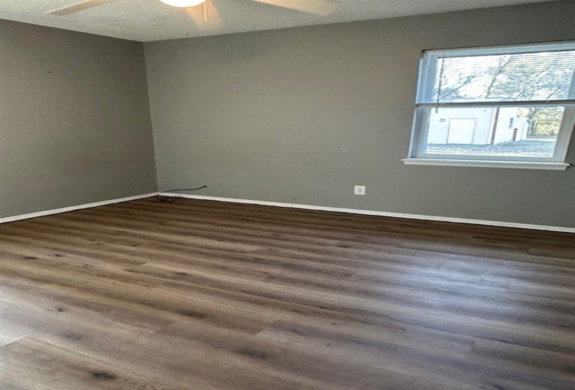 6 Bedrooms Bedrooms, 0 ,3 BathroomsBathrooms,Residential,Single Family,Eaton,1,133219