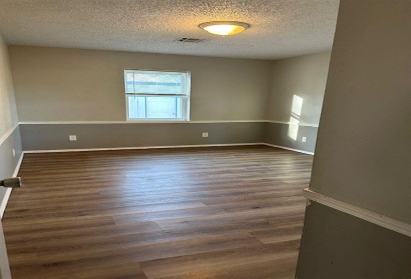 6 Bedrooms Bedrooms, 0 ,3 BathroomsBathrooms,Residential,Single Family,Eaton,1,133219