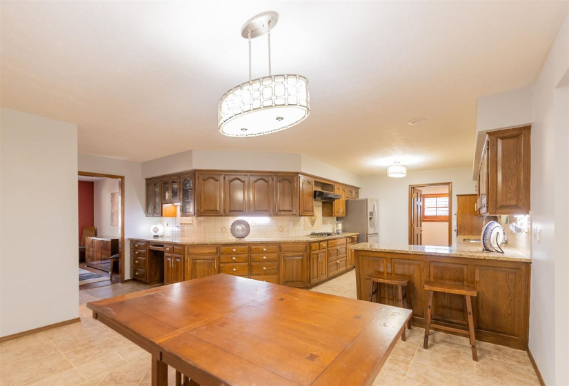 5 Bedrooms Bedrooms, 0 ,4 BathroomsBathrooms,Residential,Single Family,Cowboy,2,133220