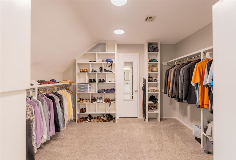 5 Bedrooms Bedrooms, 0 ,4 BathroomsBathrooms,Residential,Single Family,Cowboy,2,133220