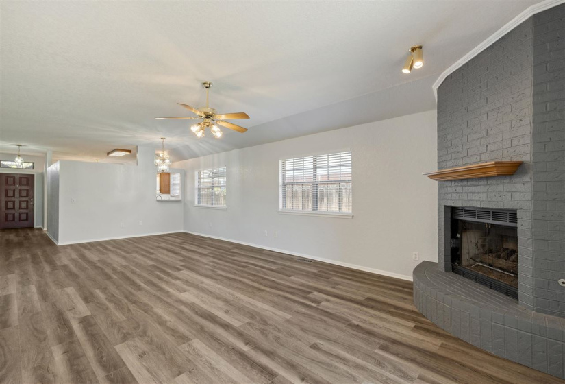 4 Bedrooms Bedrooms, 0 ,2 BathroomsBathrooms,Residential,Single Family,Brandon,1,133222