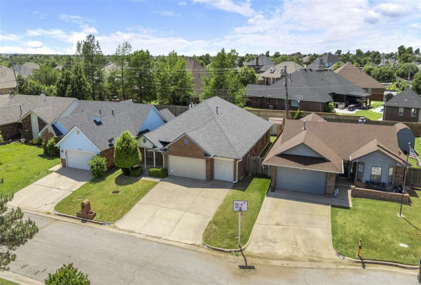 4 Bedrooms Bedrooms, 0 ,2 BathroomsBathrooms,Residential,Single Family,Brandon,1,133222