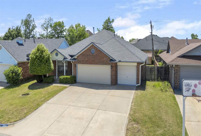 4 Bedrooms Bedrooms, 0 ,2 BathroomsBathrooms,Residential,Single Family,Brandon,1,133222