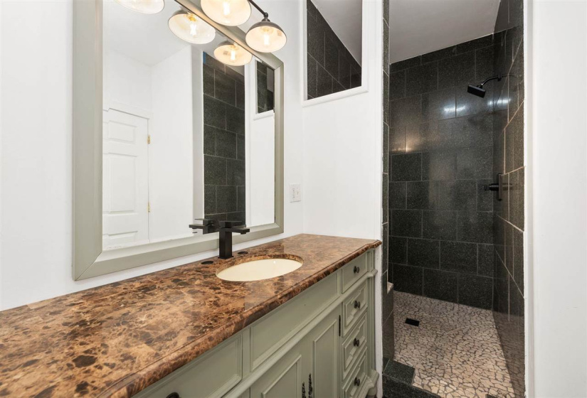 2 Bedrooms Bedrooms, 0 ,2 BathroomsBathrooms,Residential,Single Family,State,2,133223