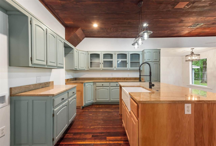 2 Bedrooms Bedrooms, 0 ,2 BathroomsBathrooms,Residential,Single Family,State,2,133223