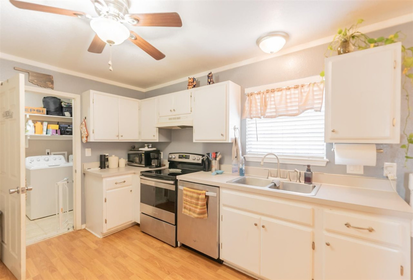 3 Bedrooms Bedrooms, 0 ,2 BathroomsBathrooms,Residential,Single Family,Pinto,1,133227