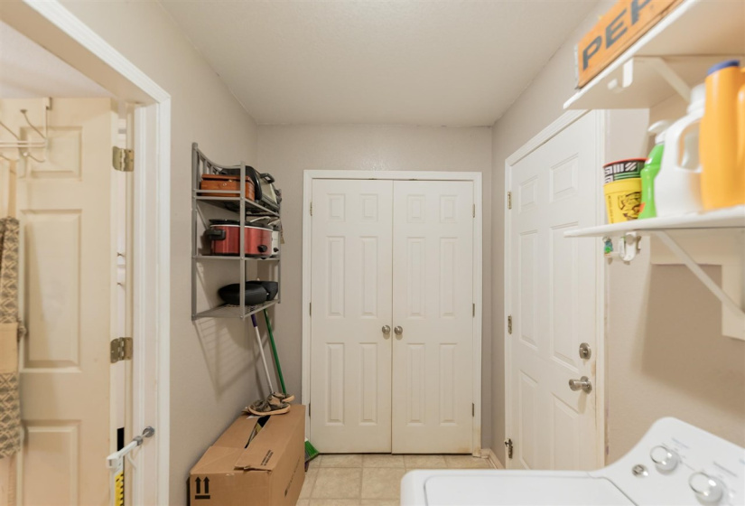 3 Bedrooms Bedrooms, 0 ,2 BathroomsBathrooms,Residential,Single Family,Pinto,1,133227