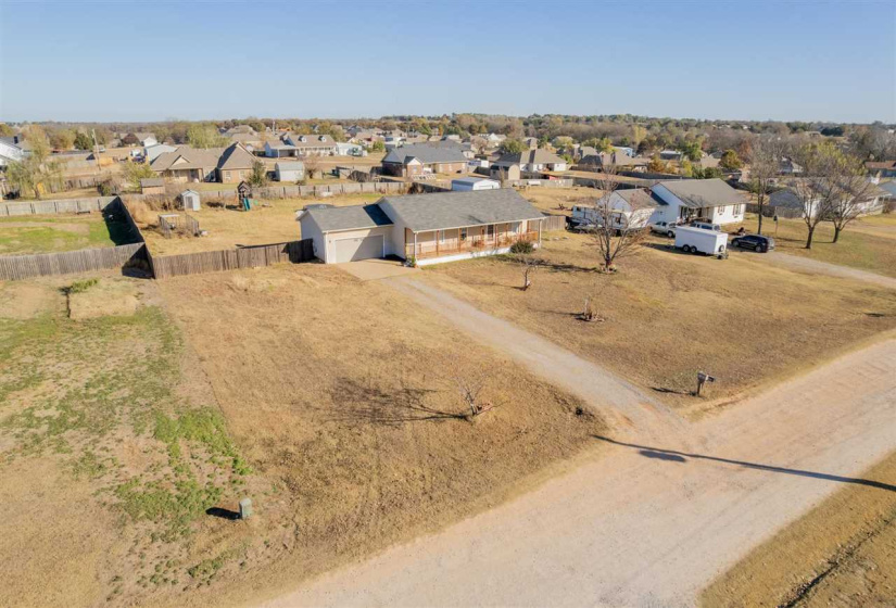 3 Bedrooms Bedrooms, 0 ,2 BathroomsBathrooms,Residential,Single Family,Pinto,1,133227