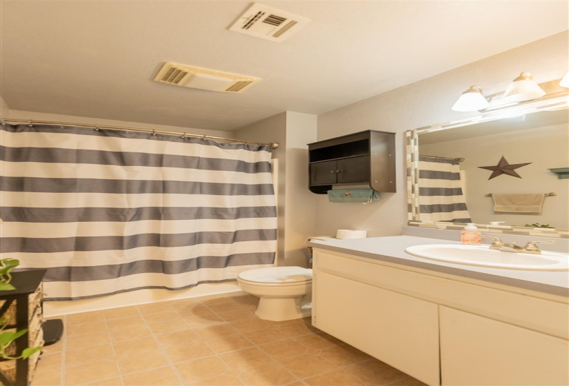 3 Bedrooms Bedrooms, 0 ,2 BathroomsBathrooms,Residential,Single Family,Pinto,1,133227