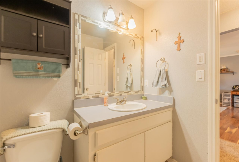 3 Bedrooms Bedrooms, 0 ,2 BathroomsBathrooms,Residential,Single Family,Pinto,1,133227