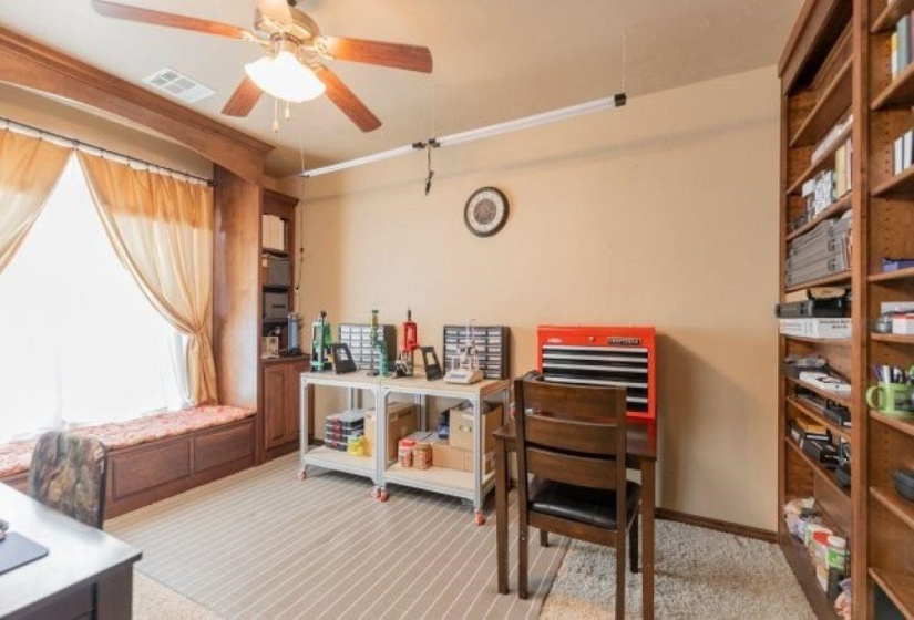 4 Bedrooms Bedrooms, 0 ,3 BathroomsBathrooms,Residential,Single Family,Brooke Hollow,1.5,133229