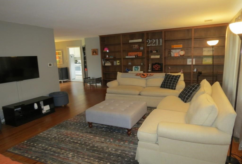 3 Bedrooms Bedrooms, 0 ,2 BathroomsBathrooms,Residential,Single Family,5th,1,133231