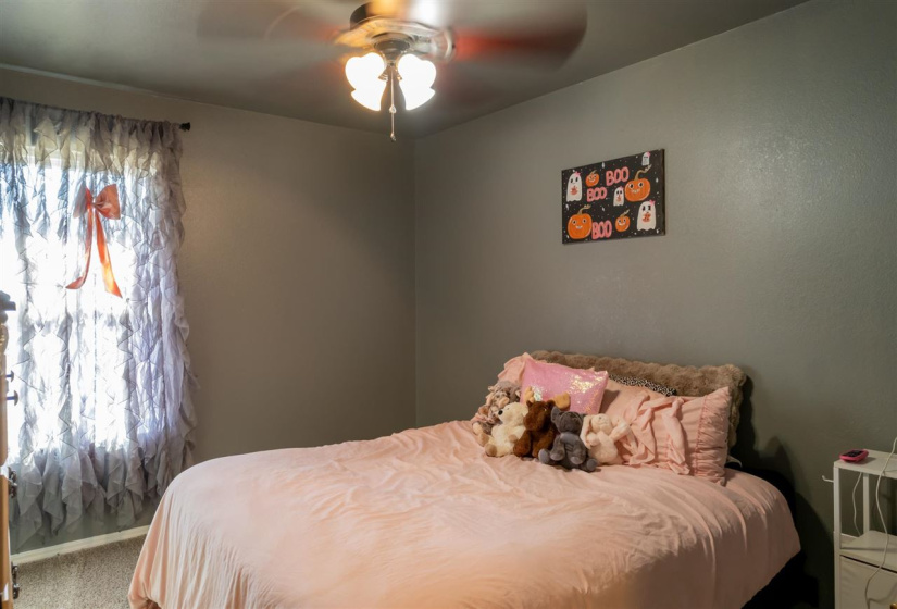 4 Bedrooms Bedrooms, 0 ,2 BathroomsBathrooms,Residential,Single Family,750,1,133232