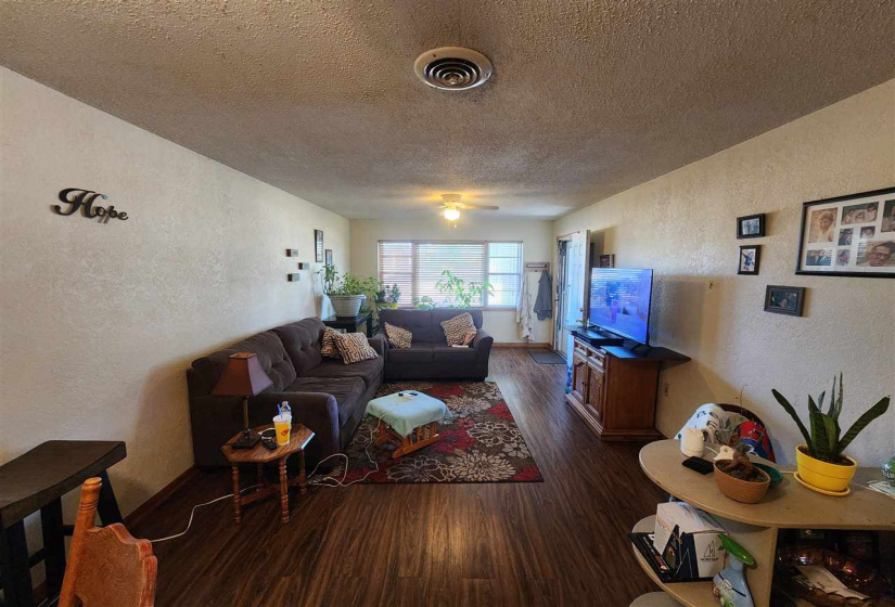 0 , 0 ,3 BathroomsBathrooms,Multi-family,Duplex,Wikoff,1,133237